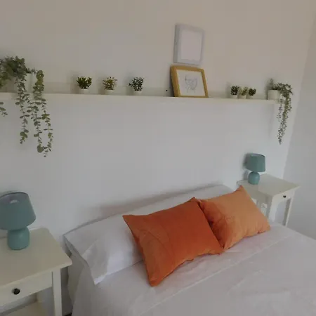 Playamar Beach&pool Seaview, 5 Min From The *