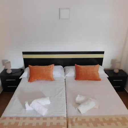 Playamar Beach&pool Seaview, 5 Min From The